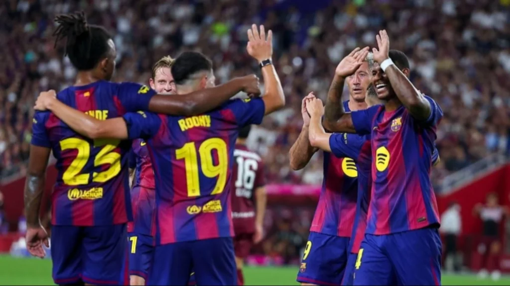 Crisis en el Barcelona: los socios del club ponen su propio dinero para ayudar al equipo